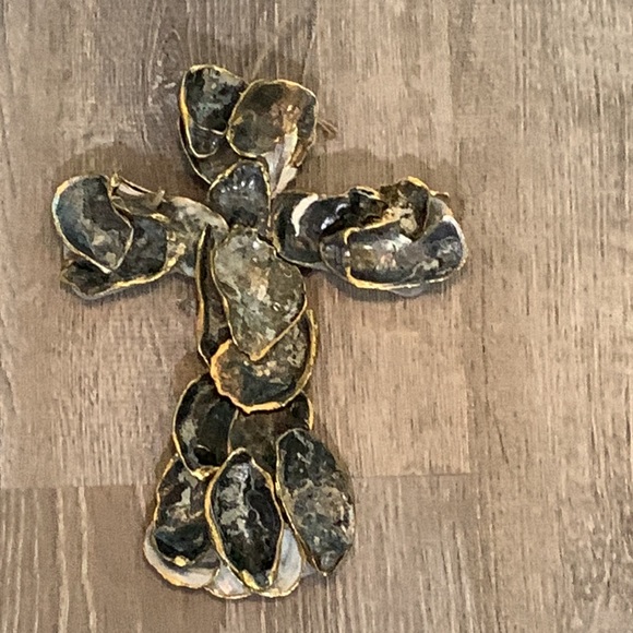 Handmade Shell Cross - Picture 11 of 17